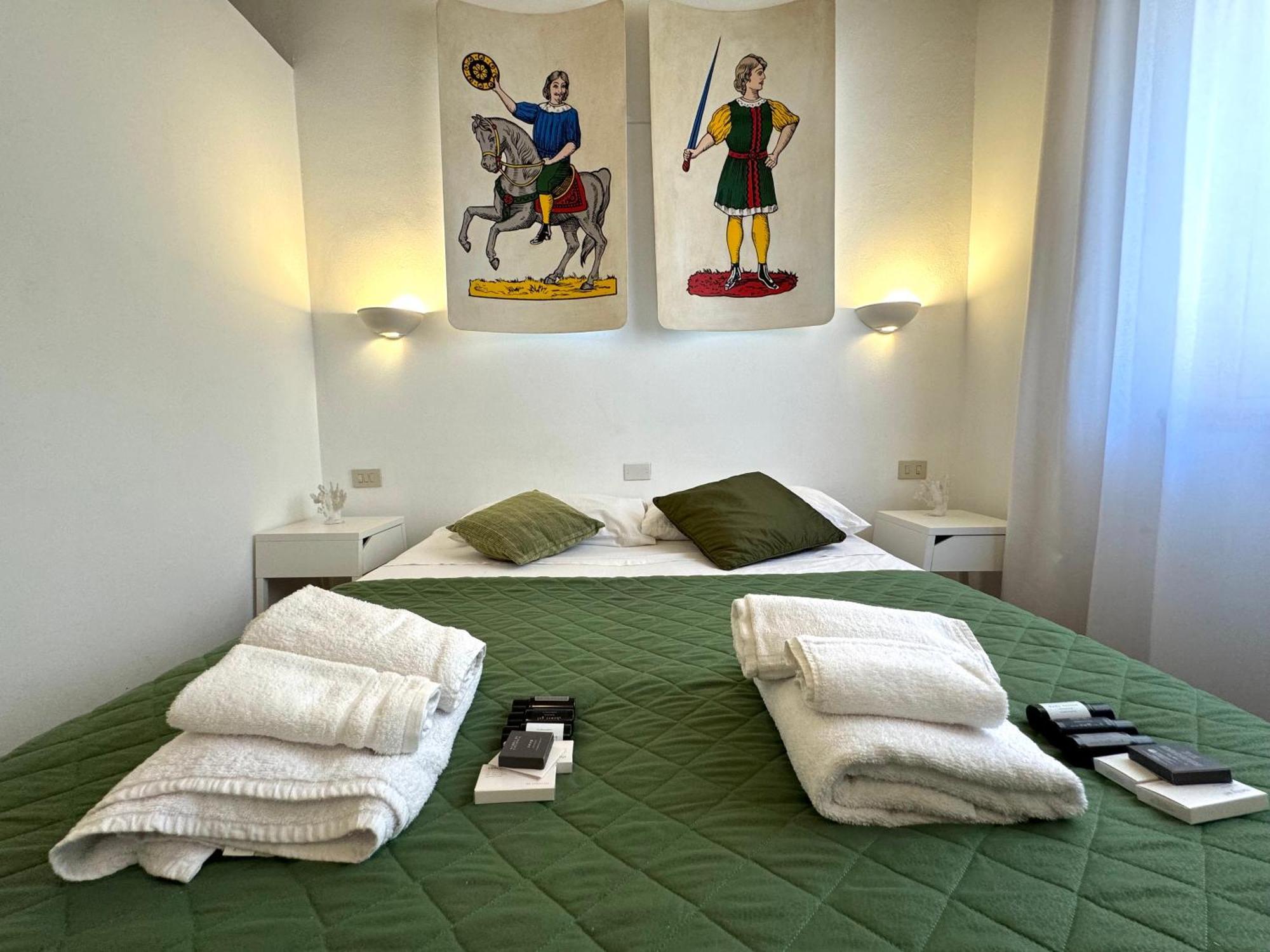 צ'יניזי B&B Antichi Colori מראה חיצוני תמונה
