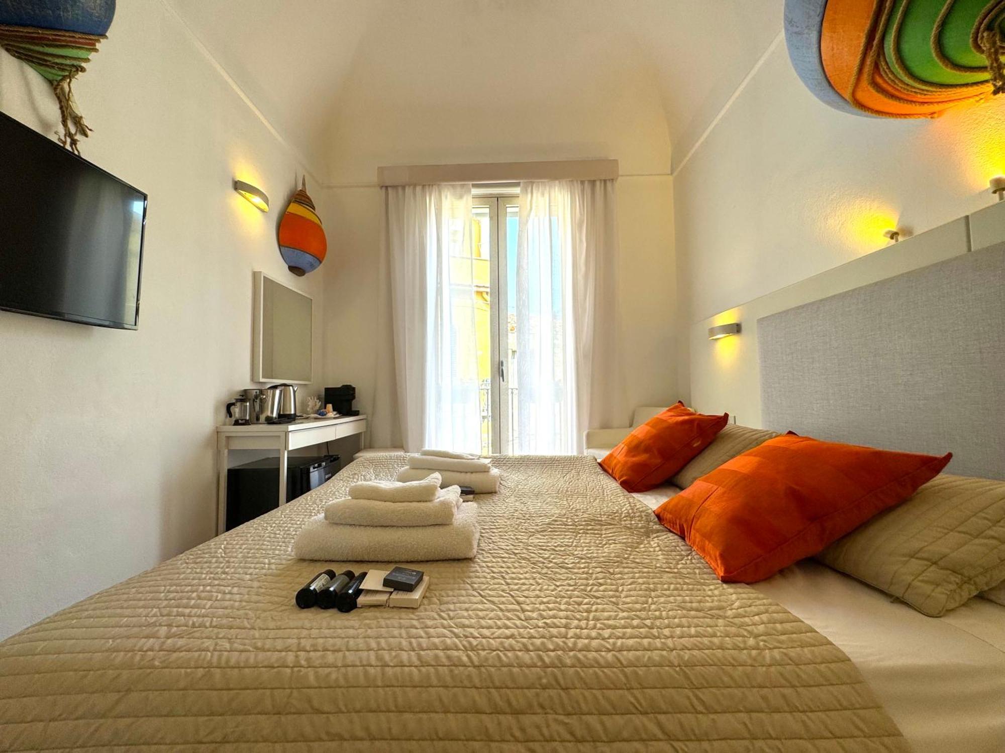 צ'יניזי B&B Antichi Colori מראה חיצוני תמונה
