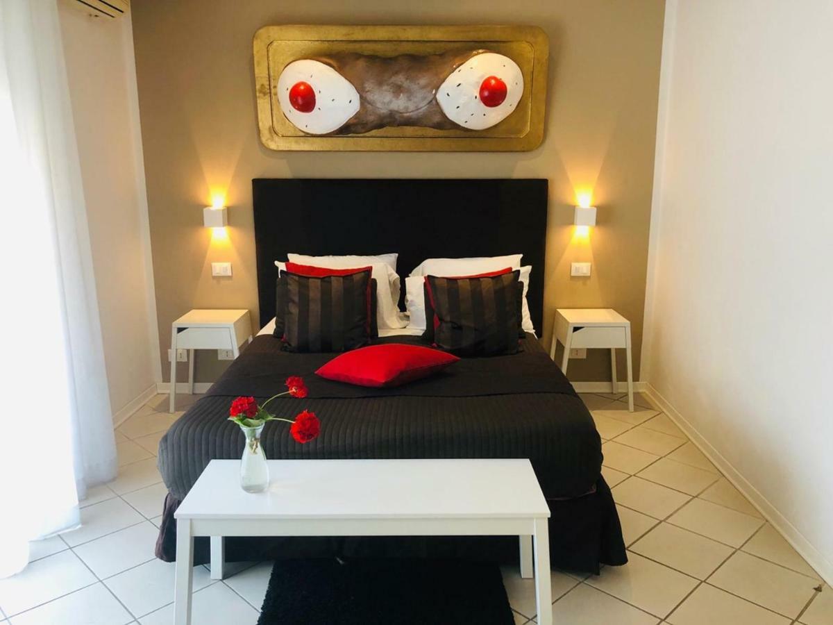 צ'יניזי B&B Antichi Colori מראה חיצוני תמונה