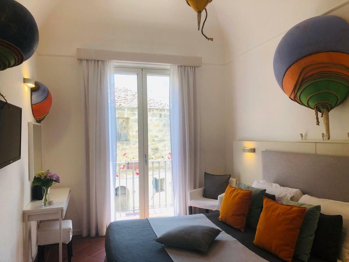 צ'יניזי B&B Antichi Colori מראה חיצוני תמונה